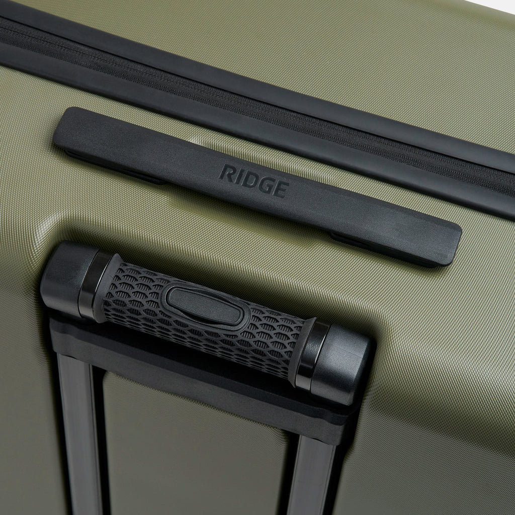 Ridge Check-In - Matte Olive