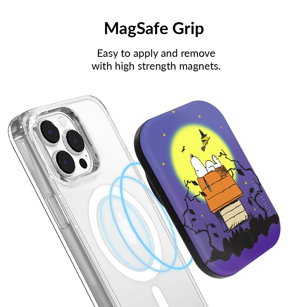 Snoopy Midnight Moon MagSafe Battery Power Pack