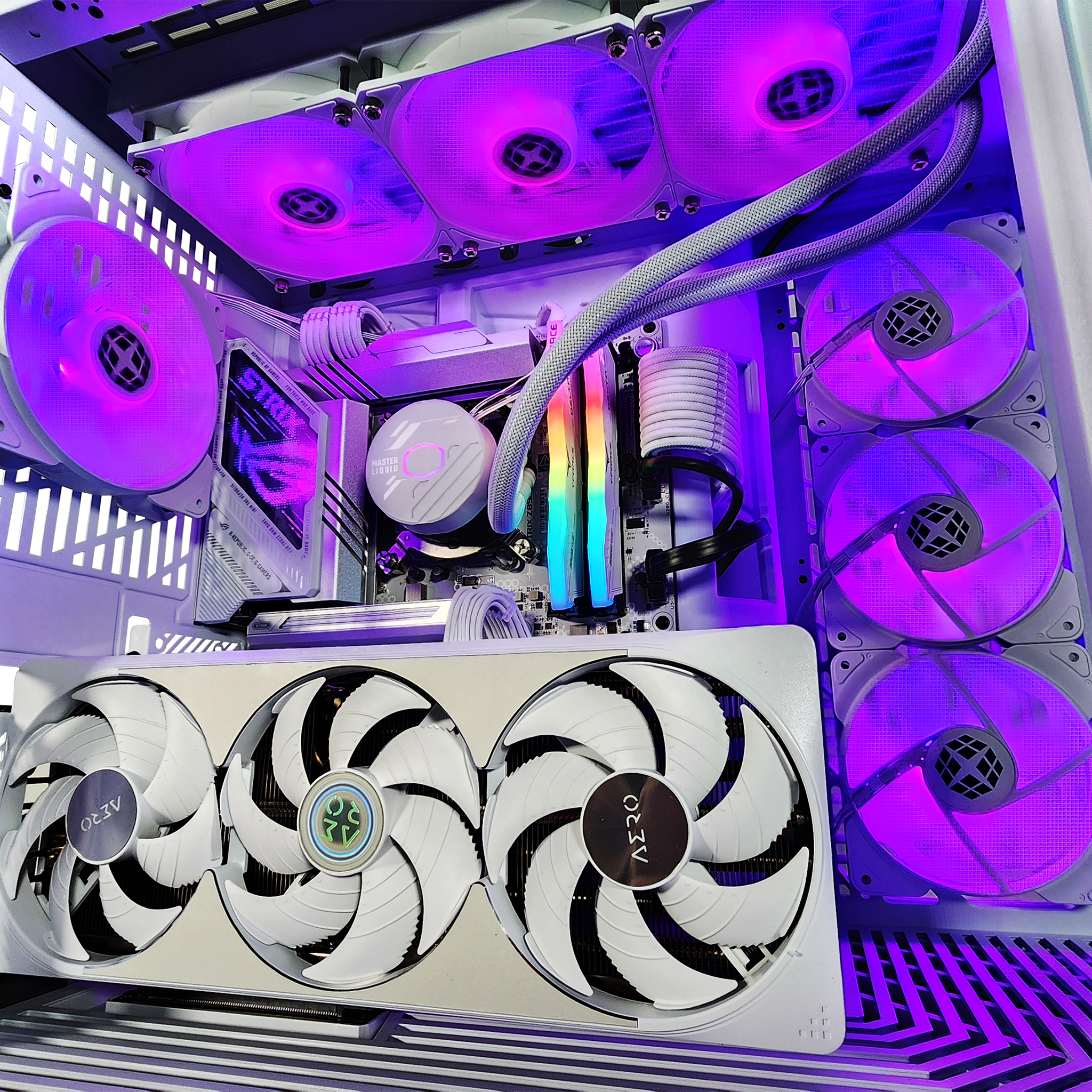 Y70 Ultimate Ghost Ready to Ship Gaming PC